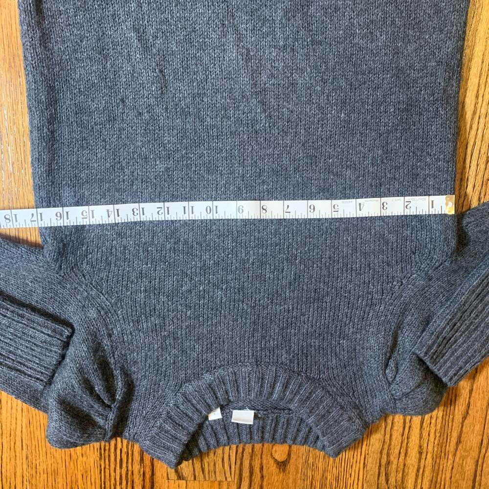 Gap Gray Crewneck Sweater with Puffed Shoulders - Picture 6 of 7
